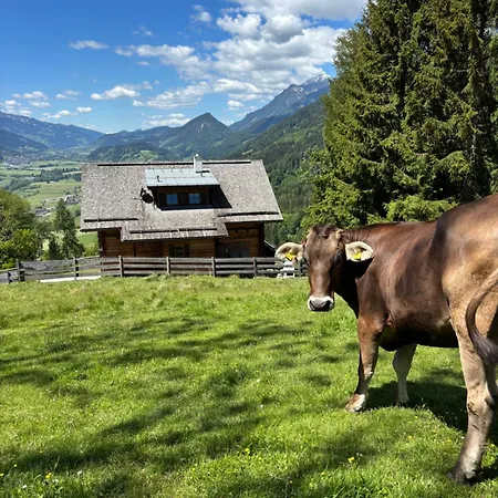 Stroblalm - Mit Panoramablick Chalet